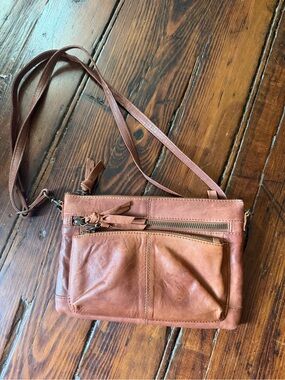 G.H. Bass & Co. Brown Leather Crossbody Bag